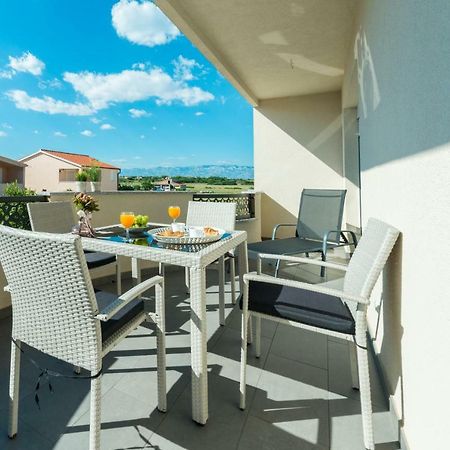 Apartments Nella Privlaka  Luaran gambar