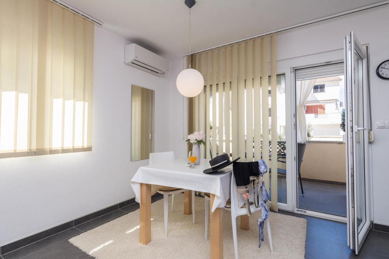 Apartments Nella Privlaka  Luaran gambar