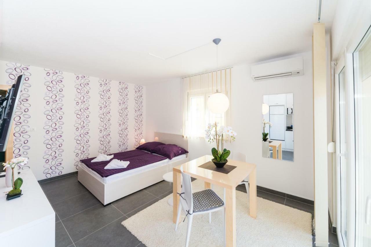 Apartments Nella Privlaka  Luaran gambar